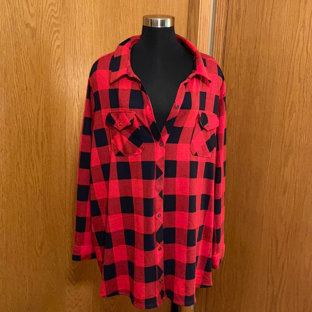 Denim and Company 4X stretch flannel top!